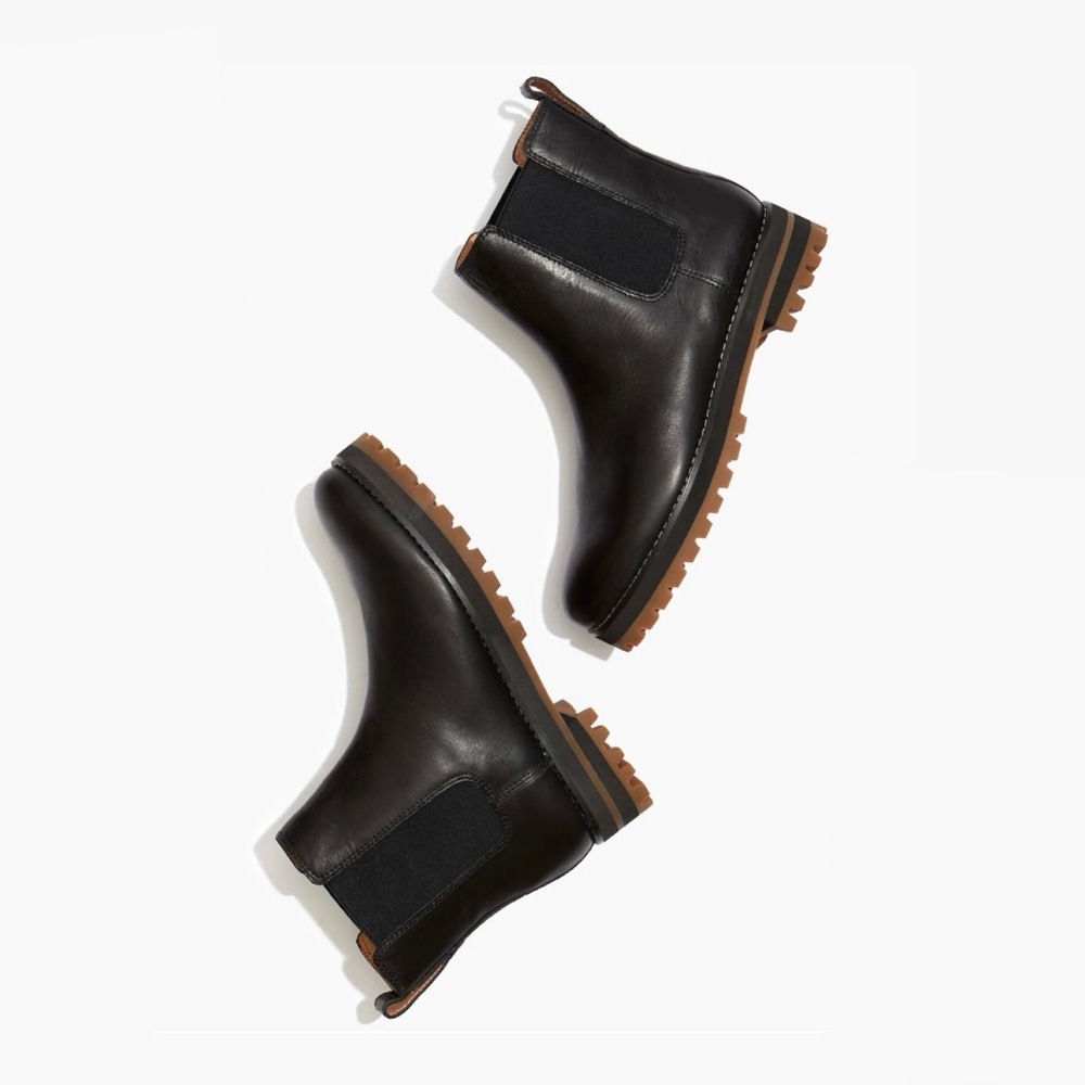 Madewell The Ivy Chelsea Boot in Leather (True Black)